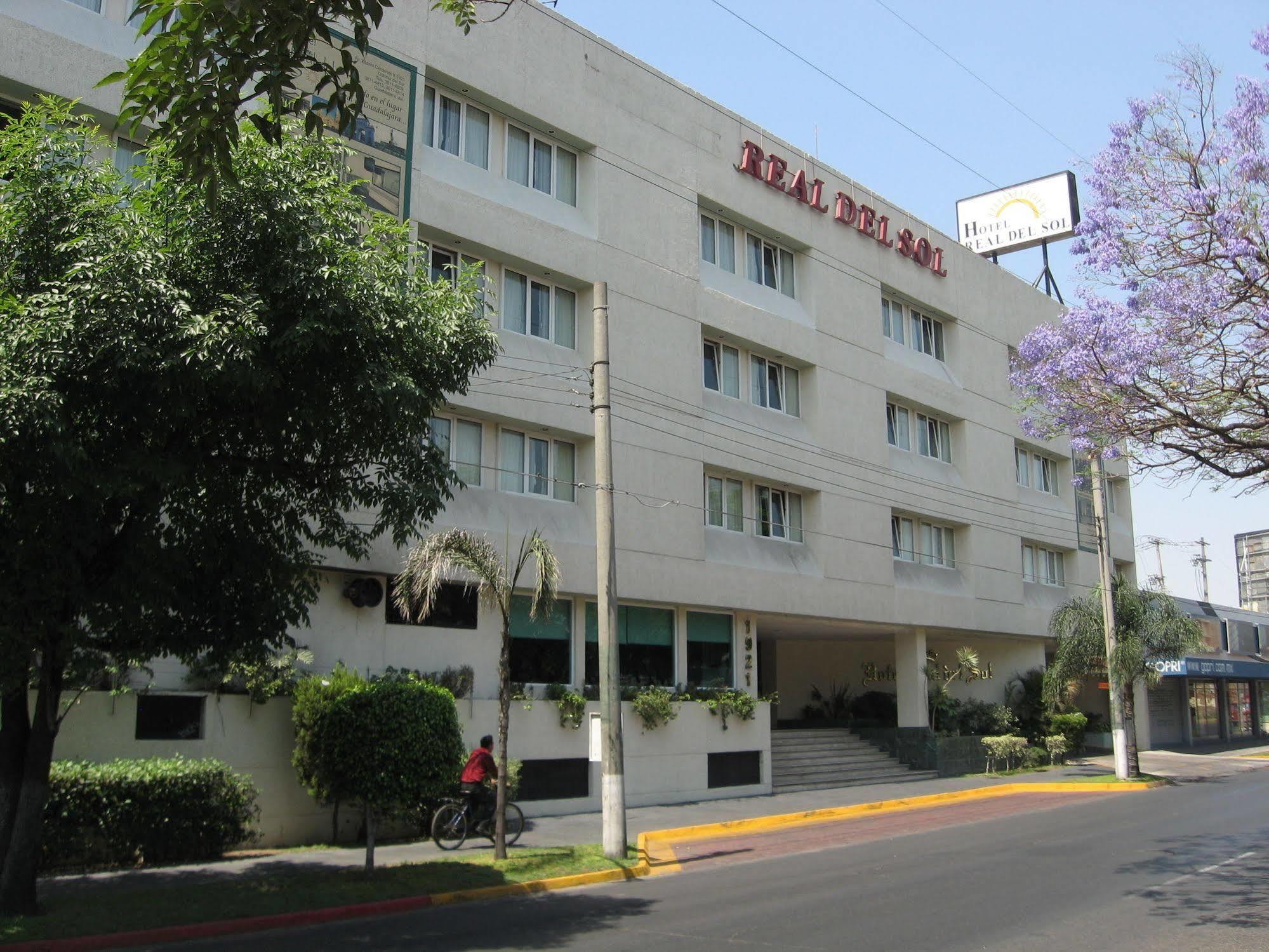 Hotel Real Del Sol - Zona Expo e Industrial Guadalajara Esterno foto